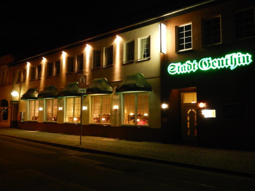 Hotel & Restaurant Stadt Genthin Extérieur photo